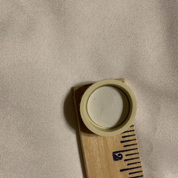 Furniture leg pads. 1 1/4 inch round. 23 pc - Picture 5 of 5